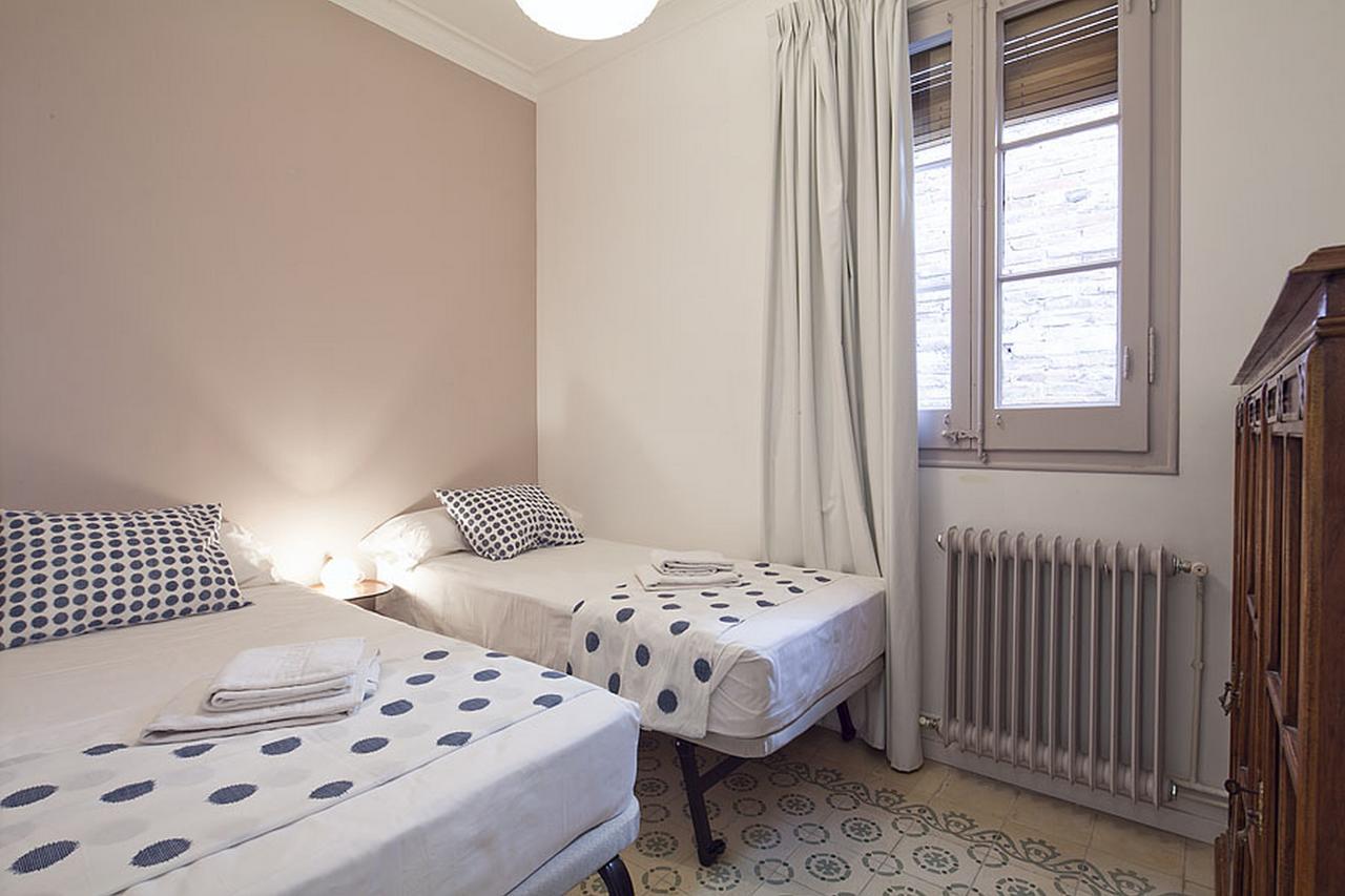 Central And Spacious Family Apartment Barcelone Extérieur photo